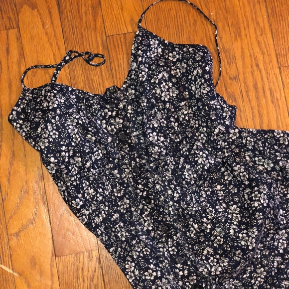 🦋pick 5/$25! 曆 America Eagle Sweet ruffle tank - Picture 6 of 7